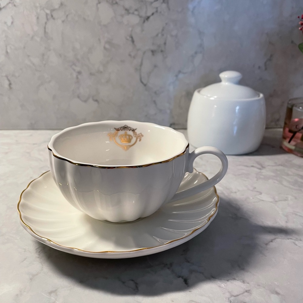 White Tea Cup Set
